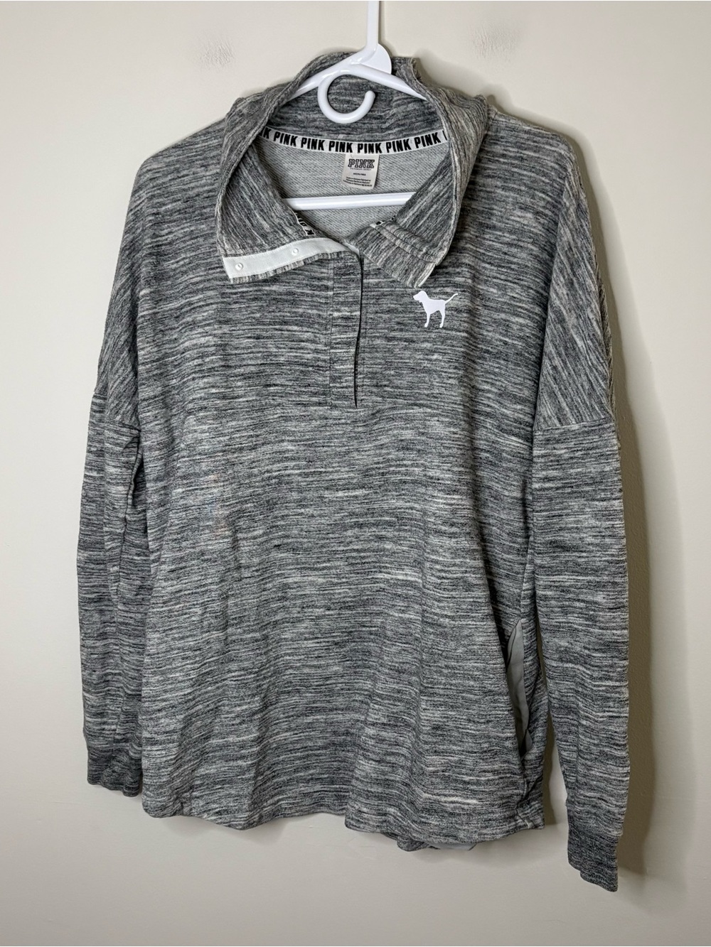 Victoria’s Secret Pink Grey Sweatshirt Love Pink medium Pockets Casual Lounge